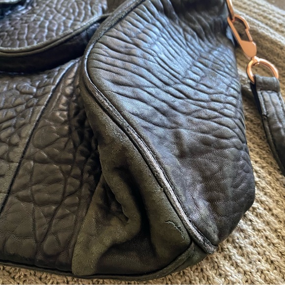 Alexander wang Rocco bag. Medium Size. Rose gold hardware - Picture 6 of 8